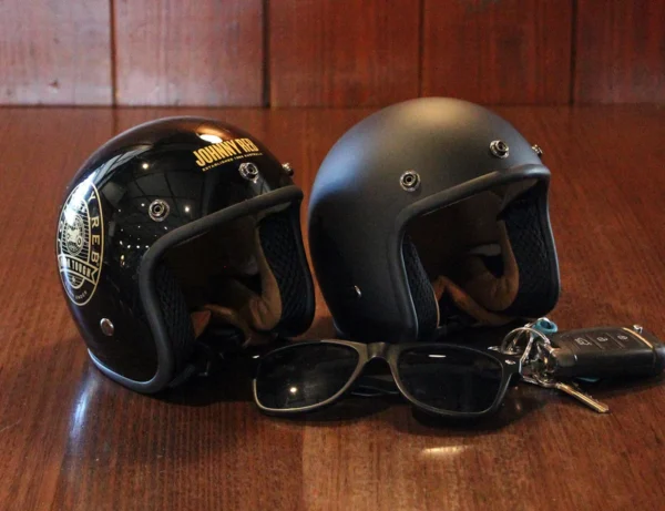 Mini Helmet Collectable - Aussie Skull