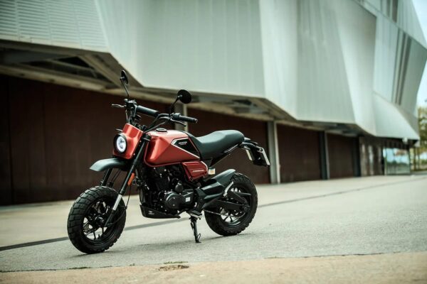 Brixton Crossfire 125 XS