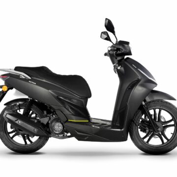 Motron_Ventura125-black-side