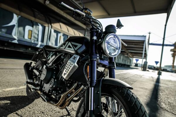 Crossfire 500 X