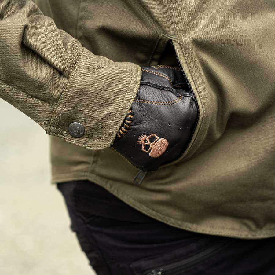 Mootorratta kaitsesärk Alpha-X | Soomustatud AAA