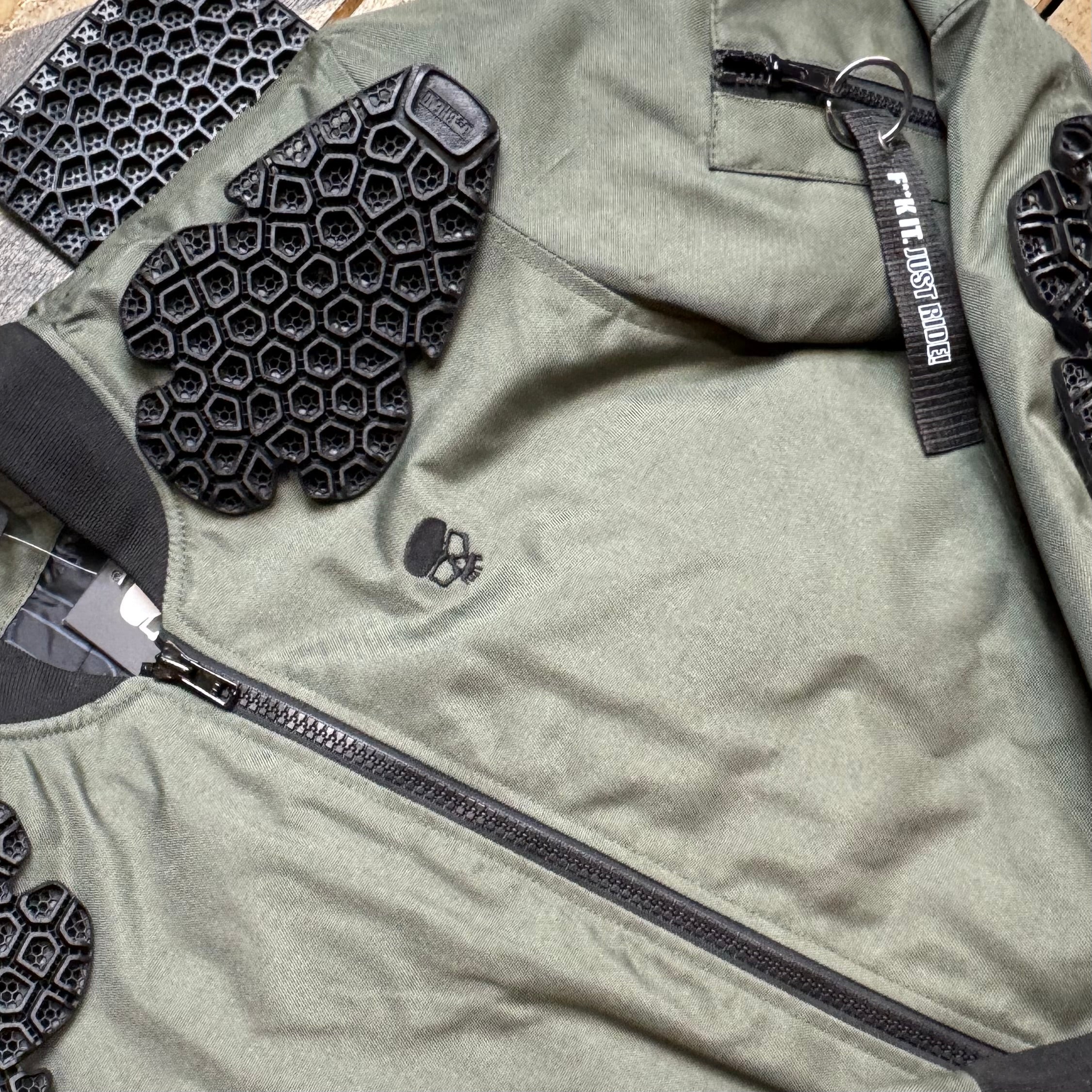 Mootorratta jakk Kaitsev tekstiil Alpha Bomber Green | Soomustatud AAA