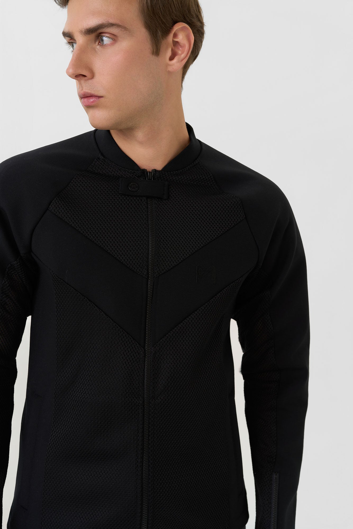 STEALTH MEN BLACK AAA - Kerge soomusjope meestele