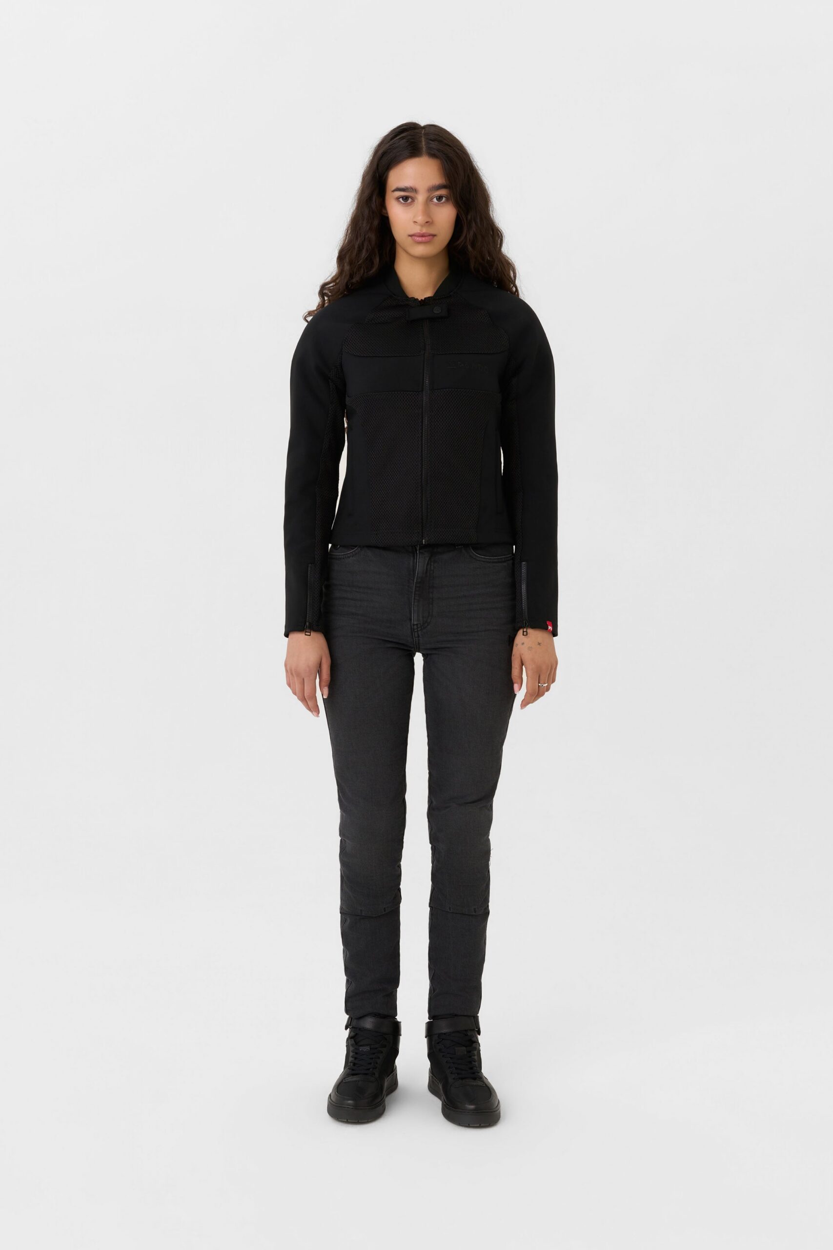 STEALTH WOMEN BLACK AAA - Kerge soomusjope naistele